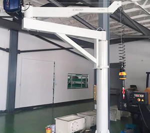 Intelligent hoist